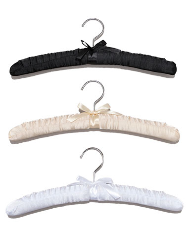 サテンハンガー1